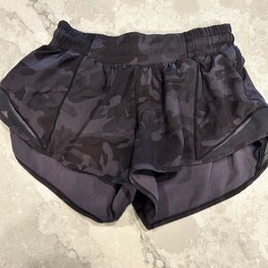 Lululemon Women's Camo Black Shorts